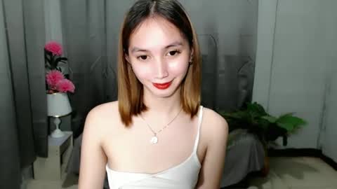 elora_charming online show from March 10, 2025, 4:35 pm