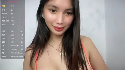 elora_charming online show from June 12, 2026, 10:08 pm