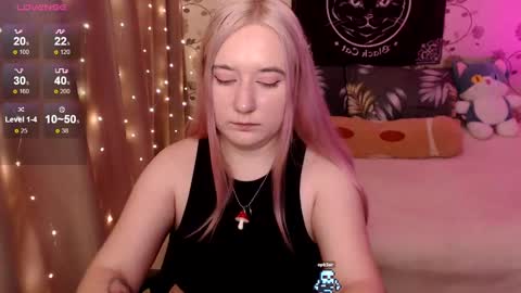 Snapshot of elovinora chatting on December 6, 2024, 7:56 pm Ela give me a thumbs up if you like it  and this is important for the development of the account online show from December 6, 2024, 7:56 pm