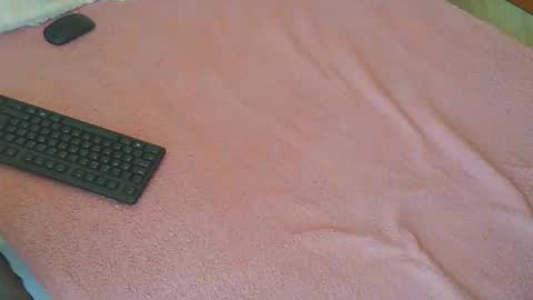 Snapshot of elphaba01 chatting on February 4, 2026, 9:59 am Elphaba online show from February 4, 2026, 9:59 am