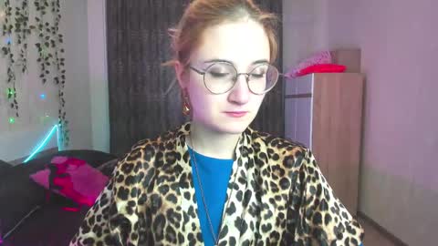 Elsa  online show from January 14, 2025, 3:01 am