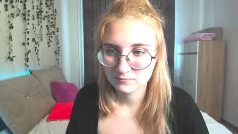 Elsa  online show from January 30, 2025, 6:56 am