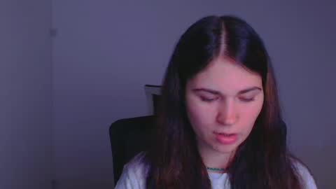 Elsa online show from December 2, 2024, 7:27 pm