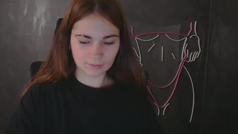 Snapshot of elsa_mur chatting on September 24, 2025, 6:17 am Elsa online show from September 24, 2025, 6:17 am