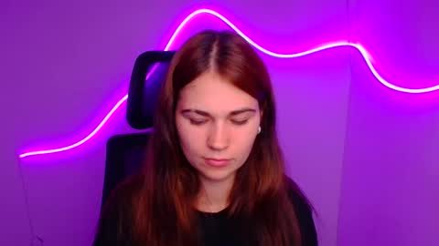 Snapshot of elsa_mur chatting on October 6, 2025, 5:49 am Elsa online show from October 6, 2025, 5:49 am