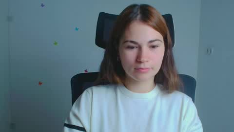 Snapshot of elsa_mur chatting on October 11, 2025, 5:50 am Elsa online show from October 11, 2025, 5:50 am