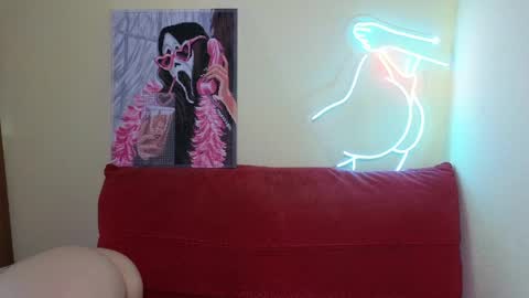 elsaangel online show from May 15, 2026, 10:00 am