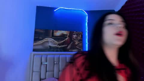 Snapshot of elsalombardi chatting on March 9, 2025, 12:09 pm Elsa online show from March 9, 2025, 12:09 pm