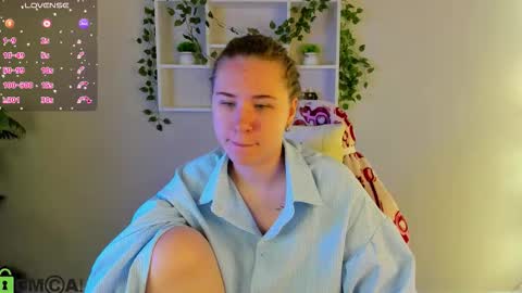 Snapshot of elsie_cutties chatting on November 5, 2025, 12:32 am Elsie online show from November 5, 2025, 12:32 am