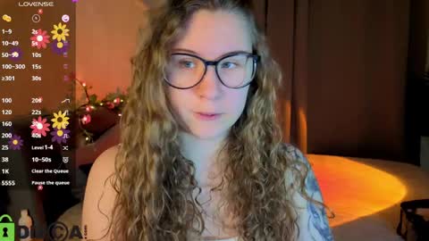 Snapshot of elsie_cutties chatting on March 26, 2026, 1:11 am Elsie online show from March 26, 2026, 1:11 am