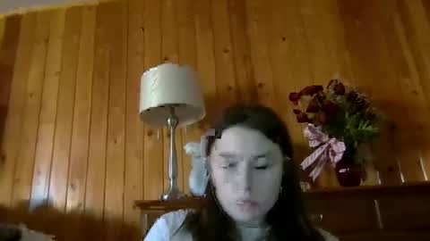 Elsie Rain online show from November 23, 2025, 8:30 pm