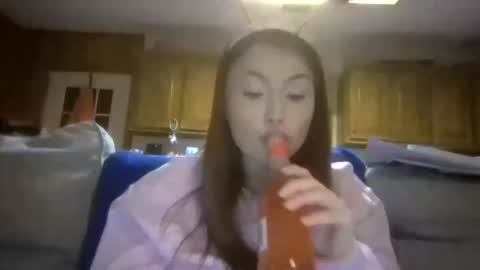 Snapshot of elsierain469 chatting on February 15, 2026, 2:19 am Elsie Rain online show from February 15, 2026, 2:19 am