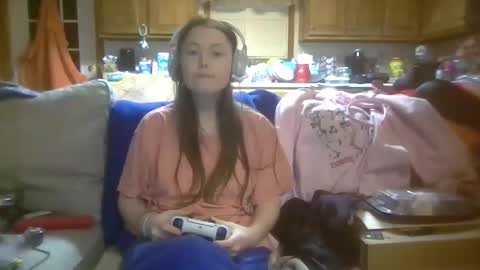 Snapshot of elsierain469 chatting on February 16, 2026, 9:49 am Elsie Rain online show from February 16, 2026, 9:49 am