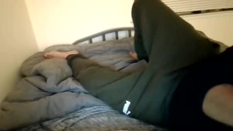 el threevo online show from December 2, 2025, 9:14 am