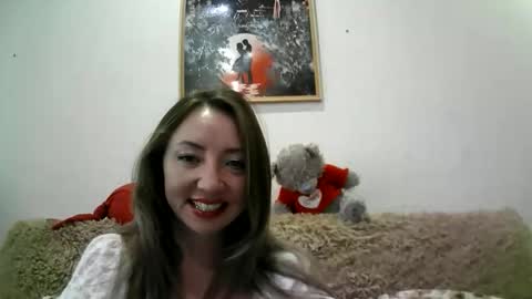 Snapshot of elvaarno chatting on October 27, 2025, 6:06 am ElvaArno online show from October 27, 2025, 6:06 am