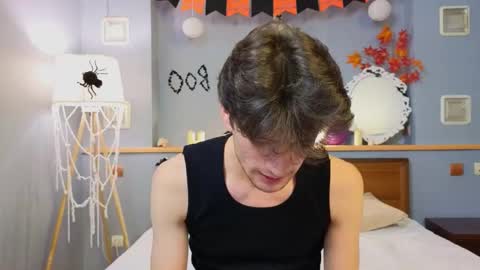 Elvano online show from October 29, 2025, 8:16 am