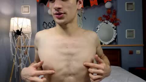 Elvano online show from October 31, 2025, 7:09 am