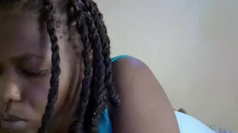 flo online show from October 31, 2025, 8:15 am