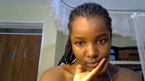 Snapshot of elvier_pretty chatting on March 12, 2026, 10:54 am flo online show from March 12, 2026, 10:54 am