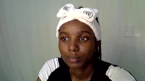 Snapshot of elvier_pretty chatting on March 29, 2026, 2:00 am flo online show from March 29, 2026, 2:00 am