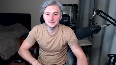 Elvin Vaenight online show from November 7, 2025, 9:37 pm