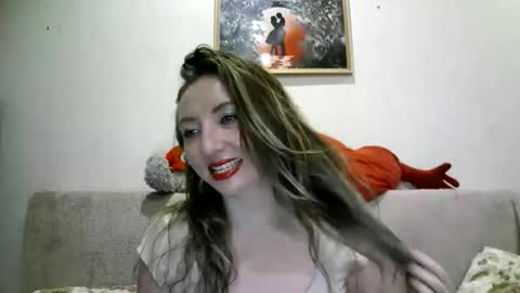 Snapshot of elvinasweet chatting on September 25, 2025, 1:31 am ElvinaSweet online show from September 25, 2025, 1:31 am