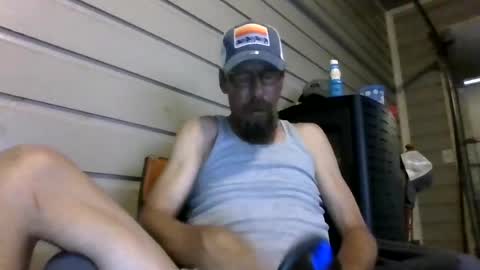 elwooood7 online show from July 11, 2026, 11:13 am