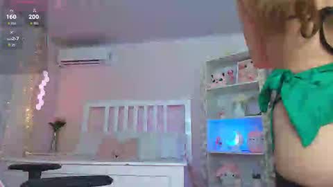 Snapshot of ely_cherry18 chatting on March 18, 2026, 12:58 am Ely online show from March 18, 2026, 12:58 am