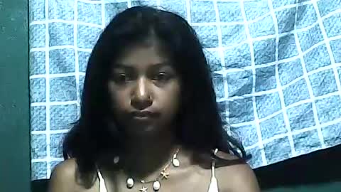 Snapshot of elynah195043 chatting on July 29, 2026, 5:00 pm elynah195043 online show from July 29, 2026, 5:00 pm