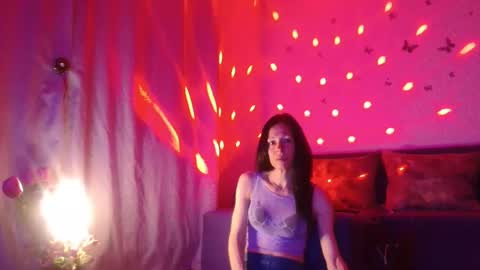 Elisa online show from April 26, 2026, 5:43 pm