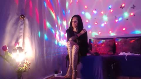 Snapshot of elysasun chatting on May 31, 2026, 6:04 pm Elisa online show from May 31, 2026, 6:04 pm