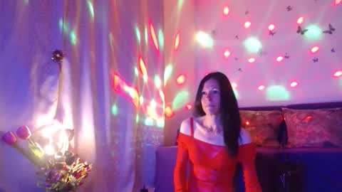 Snapshot of elysasun chatting on June 5, 2026, 7:08 pm Elisa online show from June 5, 2026, 7:08 pm
