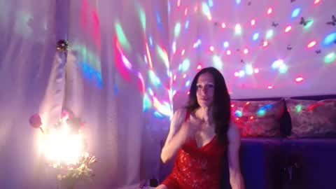 Snapshot of elysasun chatting on June 16, 2026, 5:48 pm Elisa online show from June 16, 2026, 5:48 pm