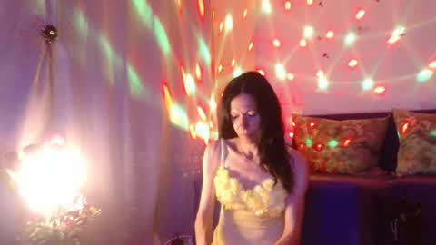 Elisa online show from June 25, 2026, 6:56 pm