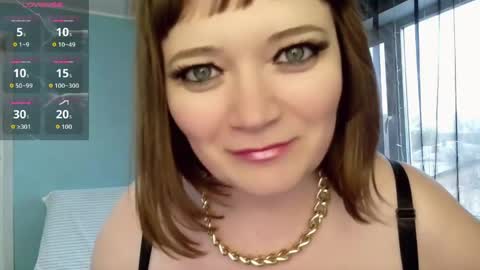 elza1981 online show from April 23, 2026, 1:24 pm