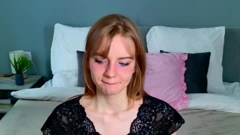 Snapshot of elza_hofffman chatting on May 11, 2026, 4:59 pm Chloyka online show from May 11, 2026, 4:59 pm