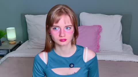 Snapshot of elza_hofffman chatting on May 12, 2026, 6:38 pm Chloyka online show from May 12, 2026, 6:38 pm