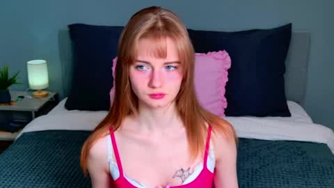 Snapshot of elza_hofffman chatting on May 25, 2026, 5:30 pm Chloyka online show from May 25, 2026, 5:30 pm