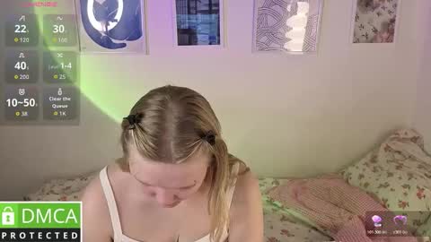 Essie online show from February 4, 2026, 5:02 am