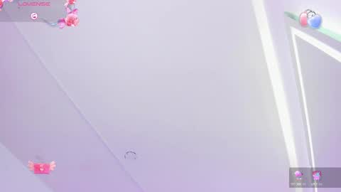 Snapshot of ema_louisx chatting on February 3, 2025, 3:38 pm Ema louisx online show from February 3, 2025, 3:38 pm