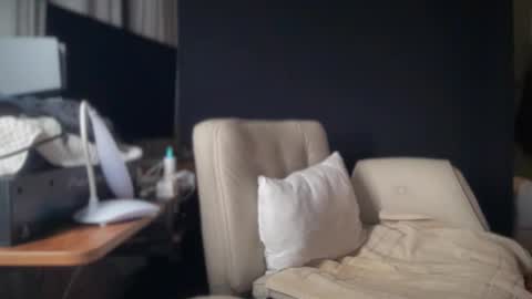 Ema Love online show from January 15, 2026, 1:54 am