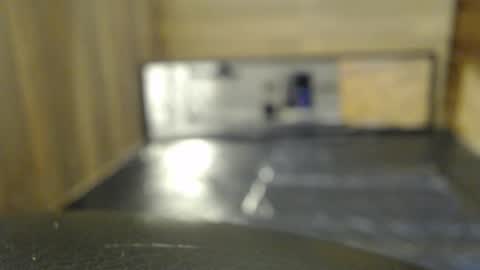 Ema  online show from November 7, 2025, 8:53 pm