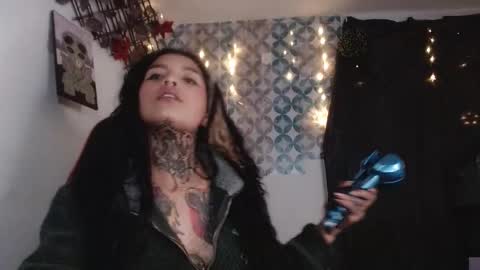 ema_ploxx online show from September 15, 2025, 6:24 am