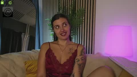 Ema Reese online show from July 10, 2026, 4:39 am