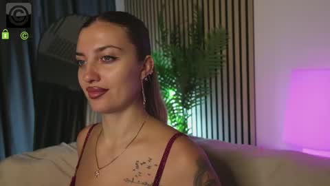 Ema Reese online show from July 12, 2026, 4:36 am