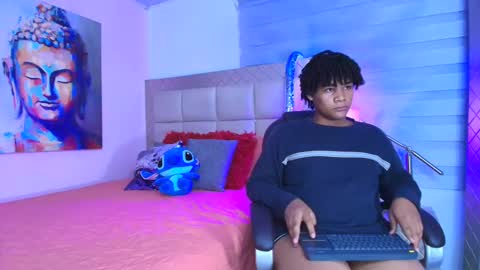Snapshot of ema_stone_22 chatting on September 17, 2025, 1:51 am EMA online show from September 17, 2025, 1:51 am