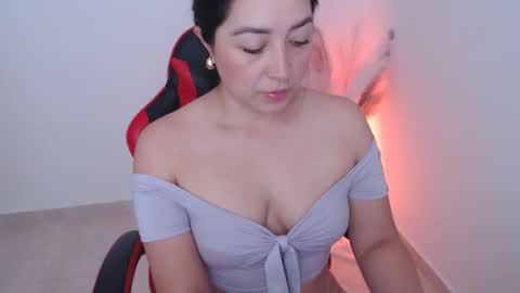 Snapshot of emacop chatting on October 6, 2025, 1:08 pm  SAMANTA   online show from October 6, 2025, 1:08 pm