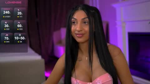 Snapshot of emahallee chatting on October 3, 2025, 1:13 am Ema online show from October 3, 2025, 1:13 am