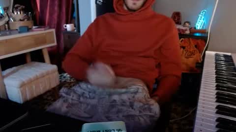 Snapshot of emannx chatting on January 7, 2026, 2:08 pm EmannX online show from January 7, 2026, 2:08 pm