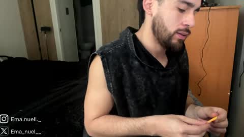 Snapshot of emanuell___ chatting on June 16, 2026, 2:09 pm emanuell___ online show from June 16, 2026, 2:09 pm